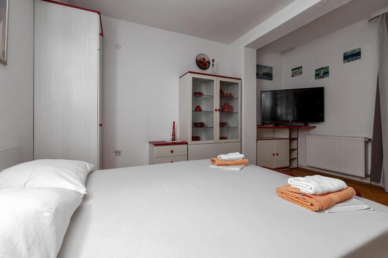 Apartments Carmen マカルスカ エクステリア 写真