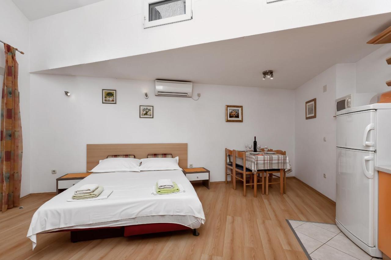 Apartments Carmen マカルスカ エクステリア 写真