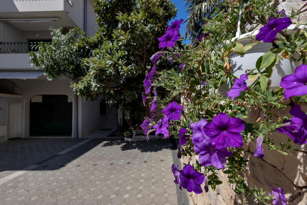 Apartments Carmen マカルスカ エクステリア 写真